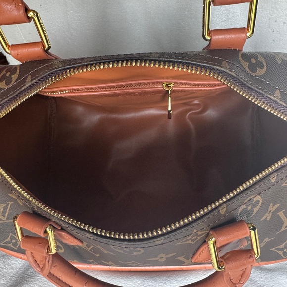 Louis Vuitton Brown and Tan Monogram Satchel - Picture 9 of 9